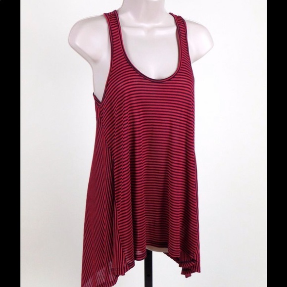 Splendid Tops - Splendid asymmetric flow tank